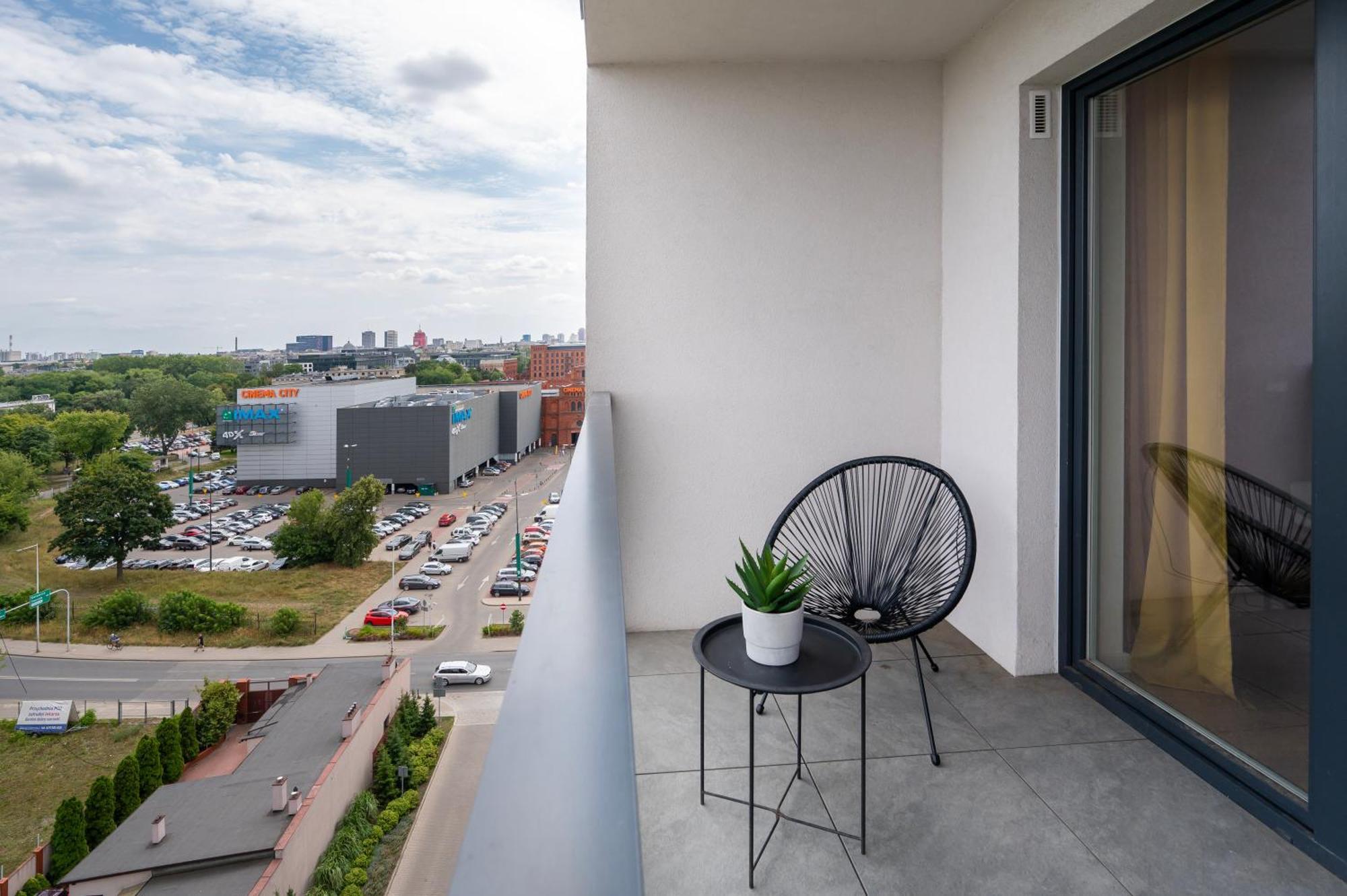 9Th Floor Lodz Manufaktura Apartments With Parking By Rentujemy Εξωτερικό φωτογραφία